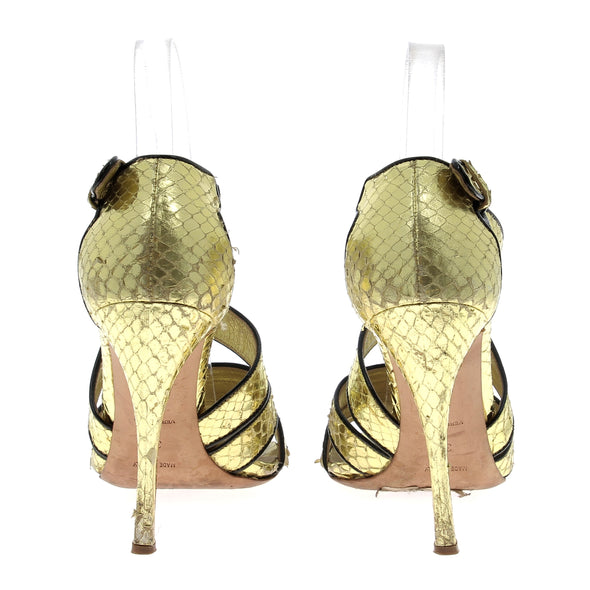 Sandales à talons dorées