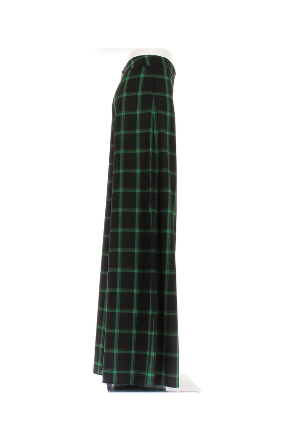 Pantalon à carreaux noirs et verts