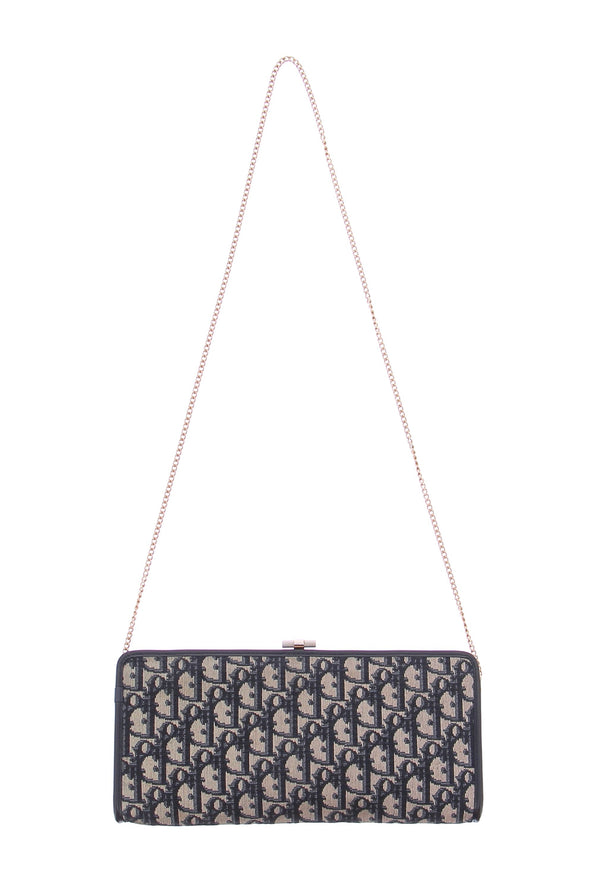 Pochette bleue "30 Montaigne"