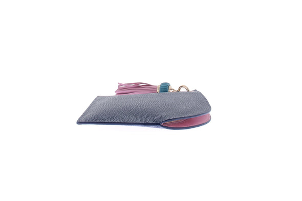 Pochette marine en cuir grainé