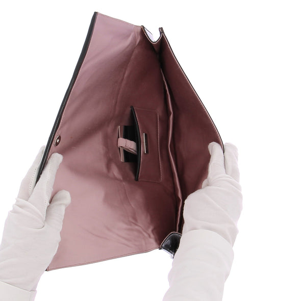 Pochette en cuir vernis