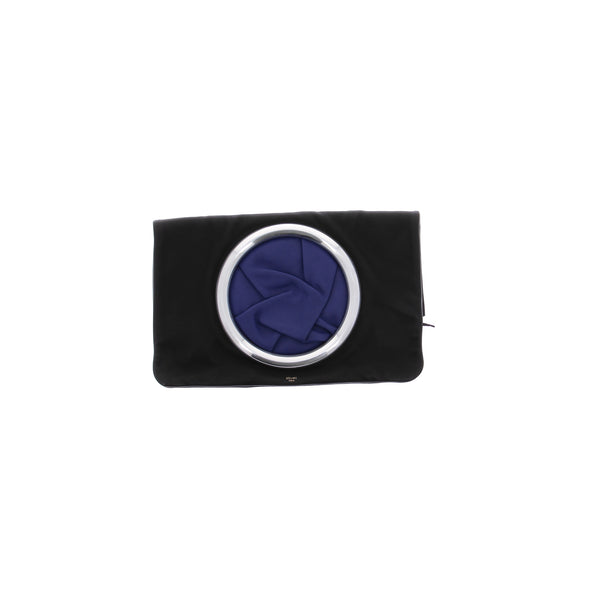 Pochette en cuir noir et cercle indigo