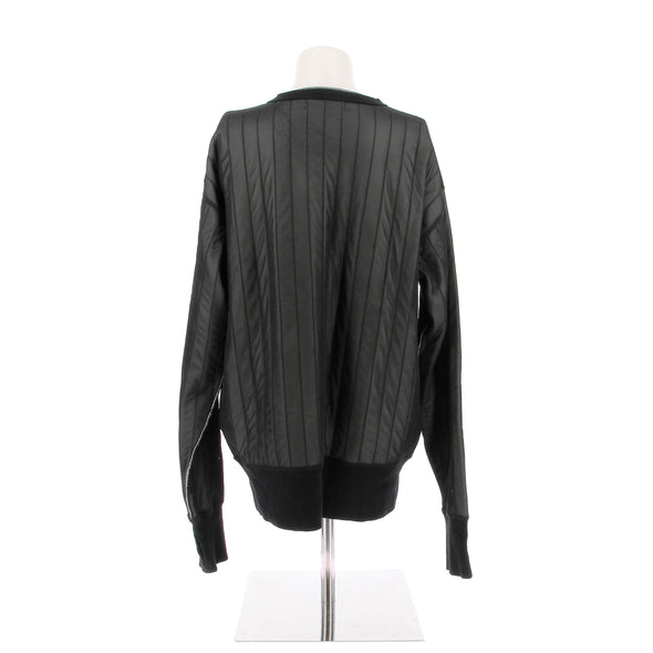 Pull noir