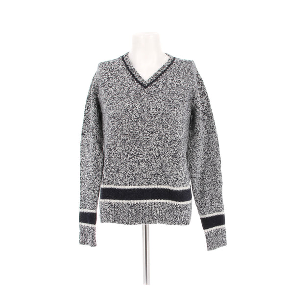 Pull en maille marine et blanche