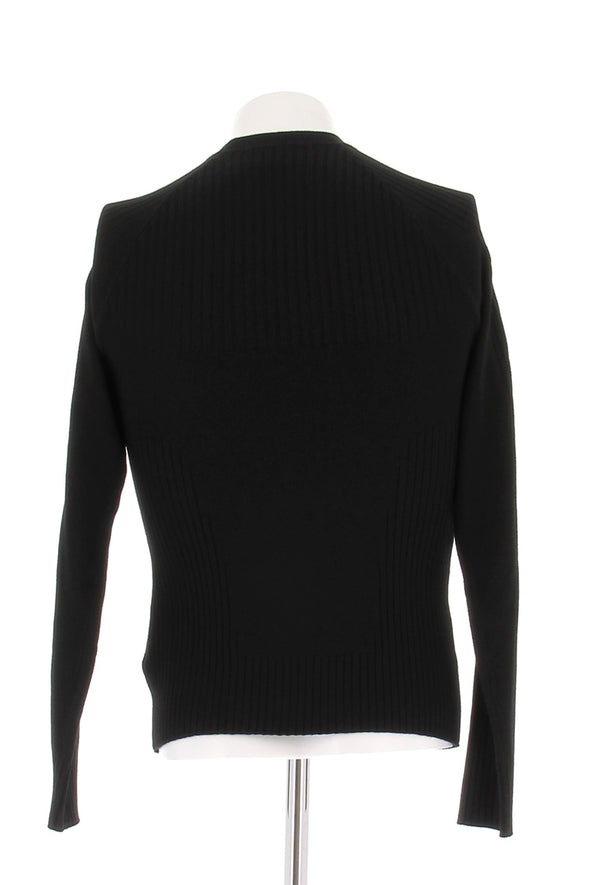Pull noir
