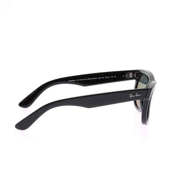 Lunettes de soleil noires