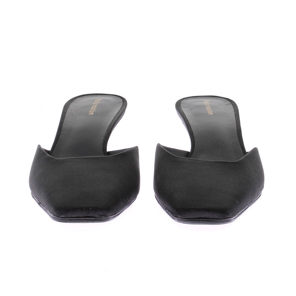 Mules à talons noires