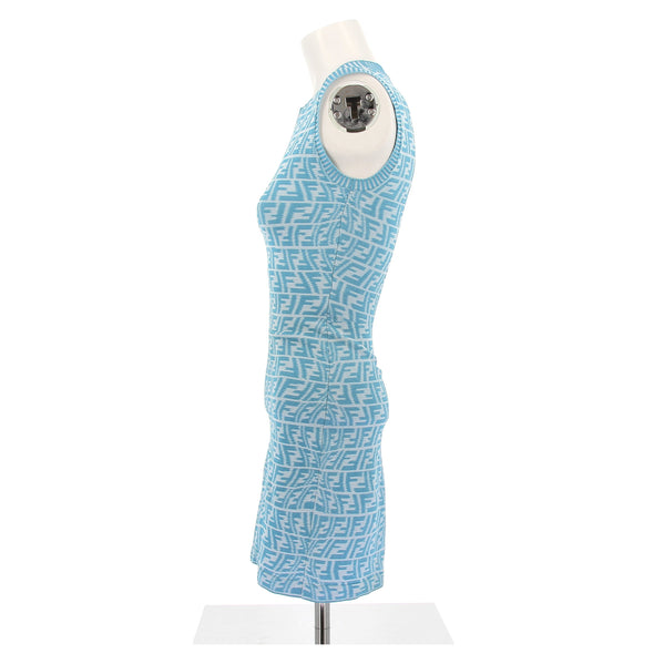 Robe bleue "Fendissime"