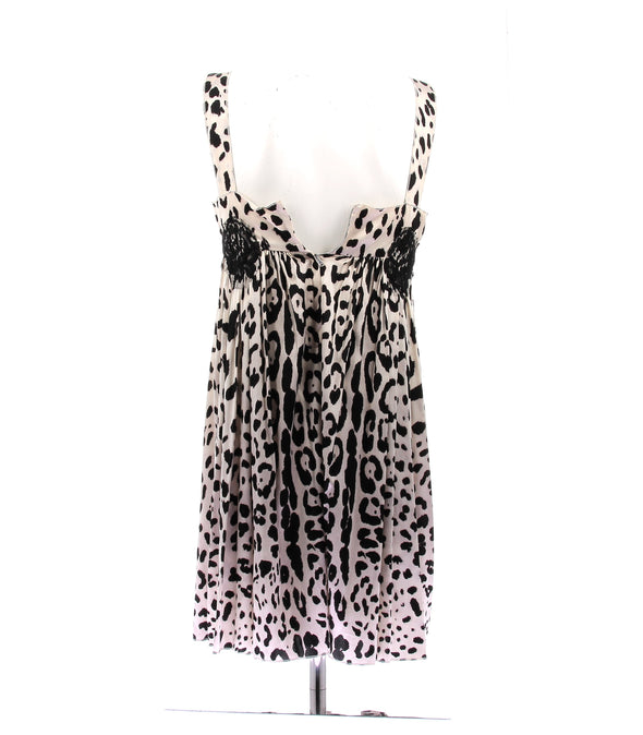 Robe en soie écrue et noire à motif animalier