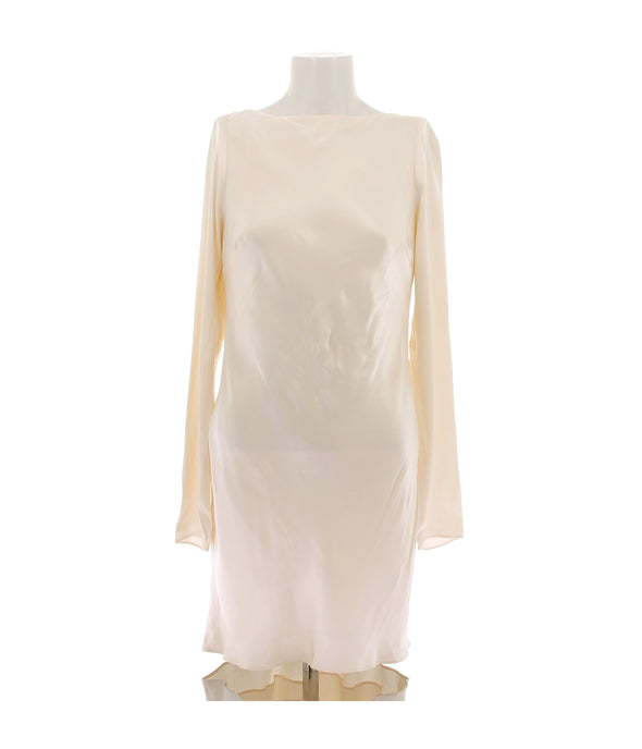 Robe satinée écru