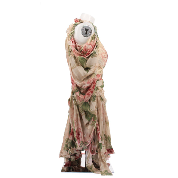 Robe en soie fleurie