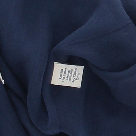 Robe marine en soie