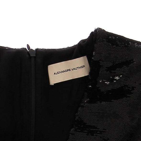 Robe noire à sequins