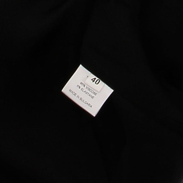 Robe noire à sequins
