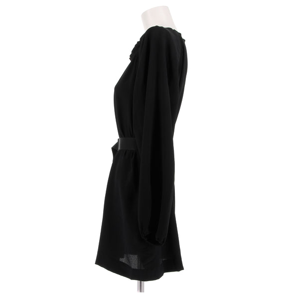 Robe en soie noire