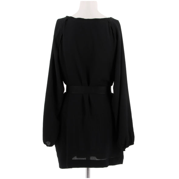 Robe en soie noire