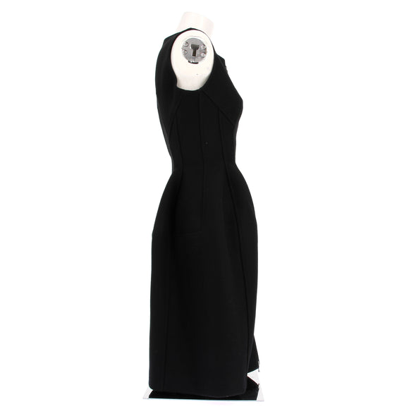Robe noire en laine