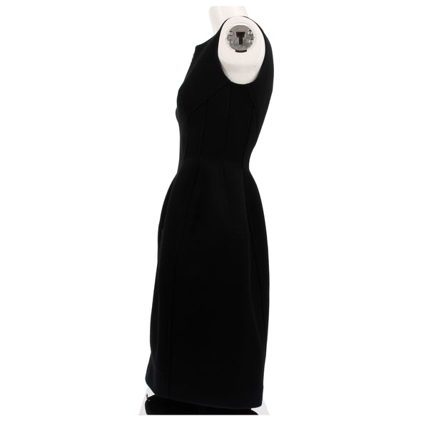 Robe noire en laine