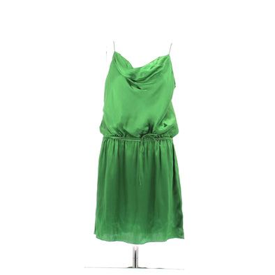 Robe en soie verte