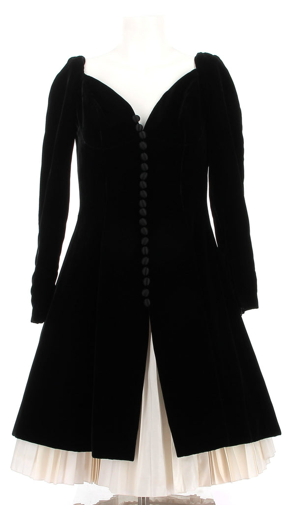 Robe noire en velours