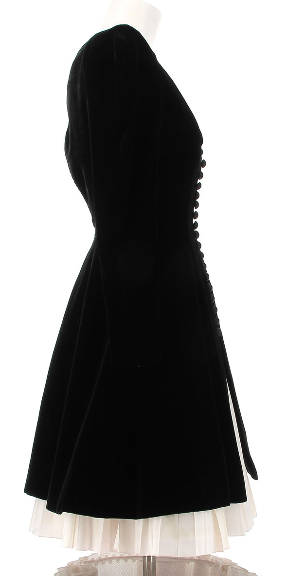 Robe noire en velours