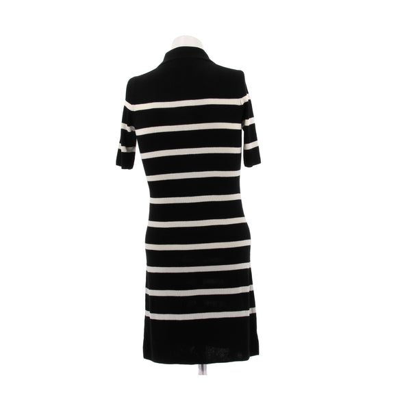 Robe en soie rayée