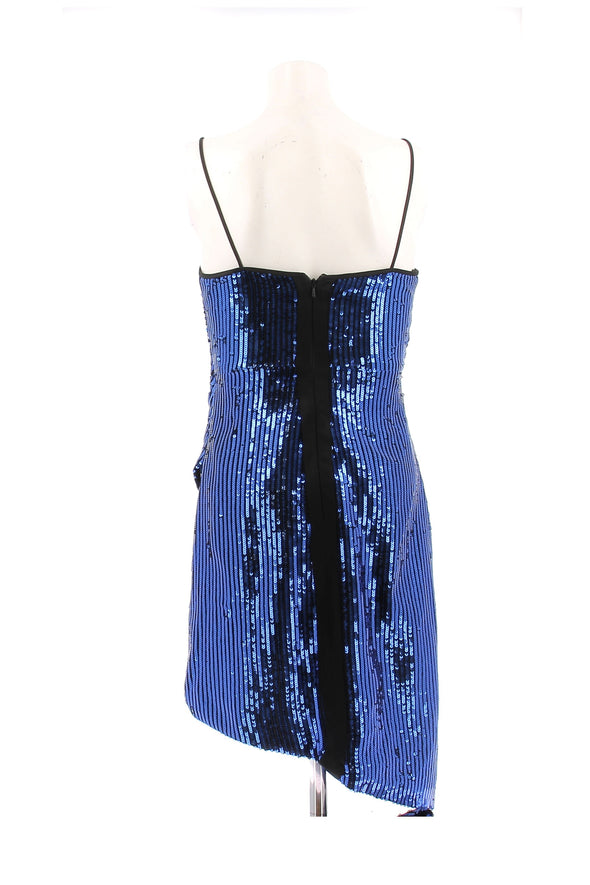 Robe bleue à sequins