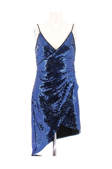 Robe bleue à sequins
