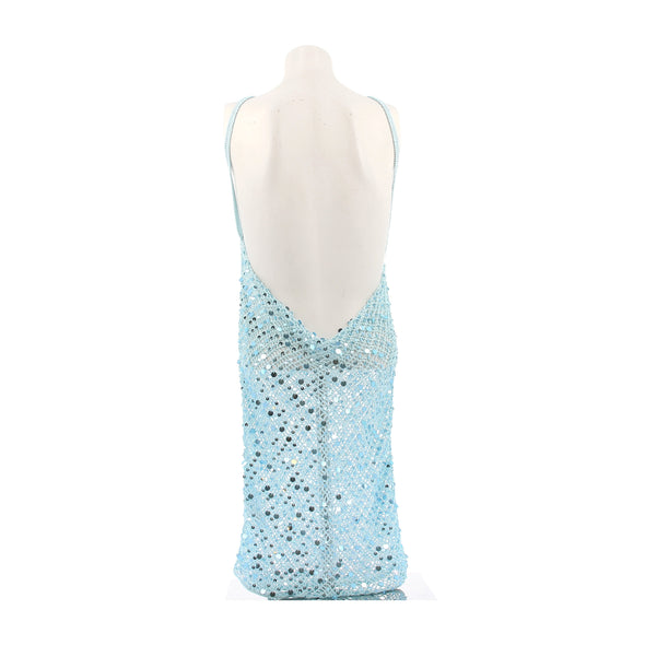 Robe en crochet et sequins