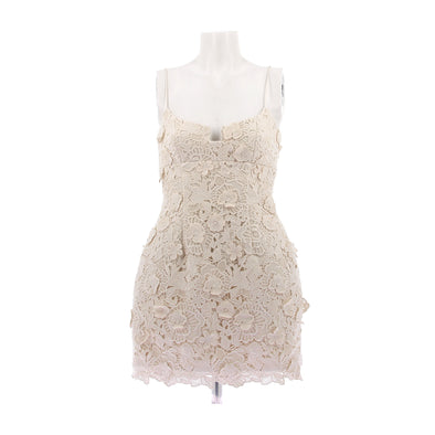 Robe en dentelle