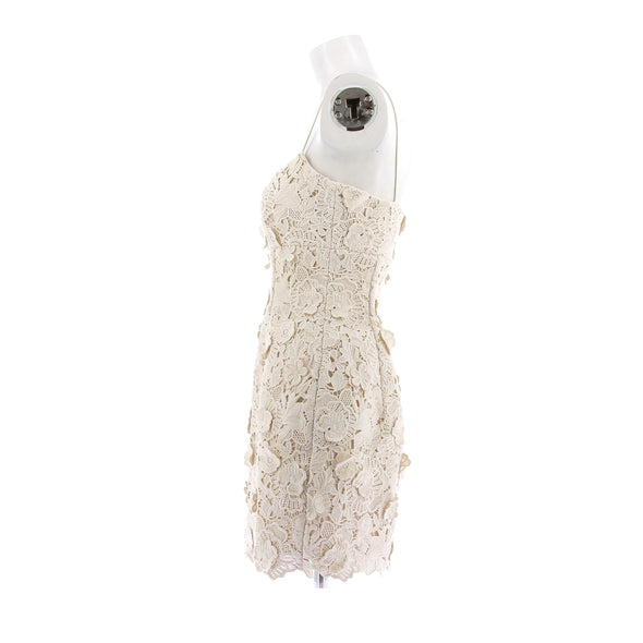 Robe en crochet crème