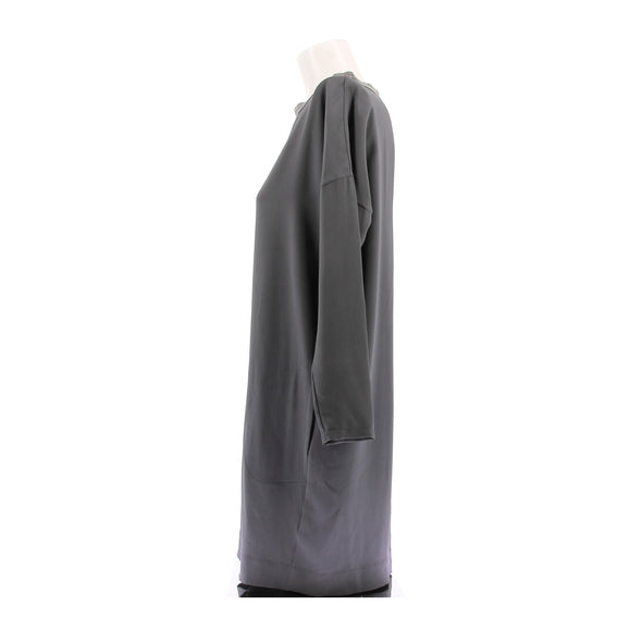 Robe en soie grise