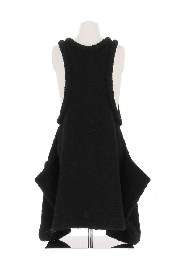 Robe en laine noire