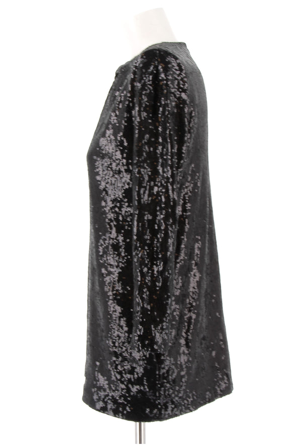 Robe noire à sequins