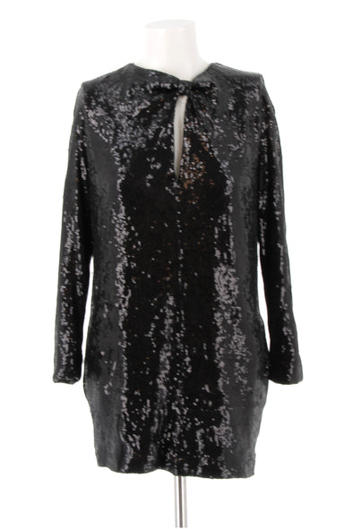 Robe noire à sequins