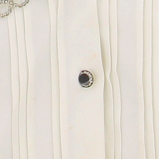 Robe noire à perles argentées