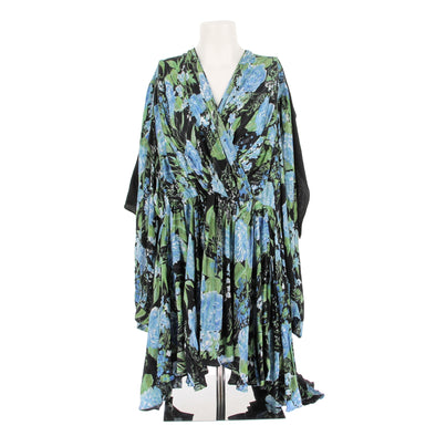 Robe à motifs florales