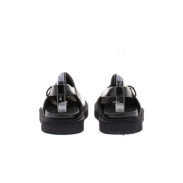 Sabots en cuir
