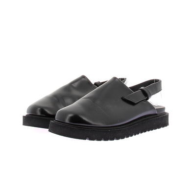 Sabots en cuir