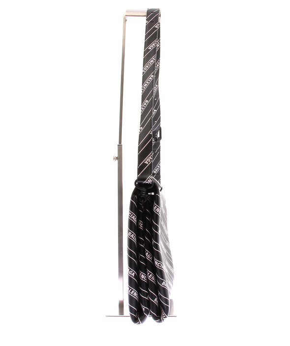 Sac à bandoulière noir et blanc