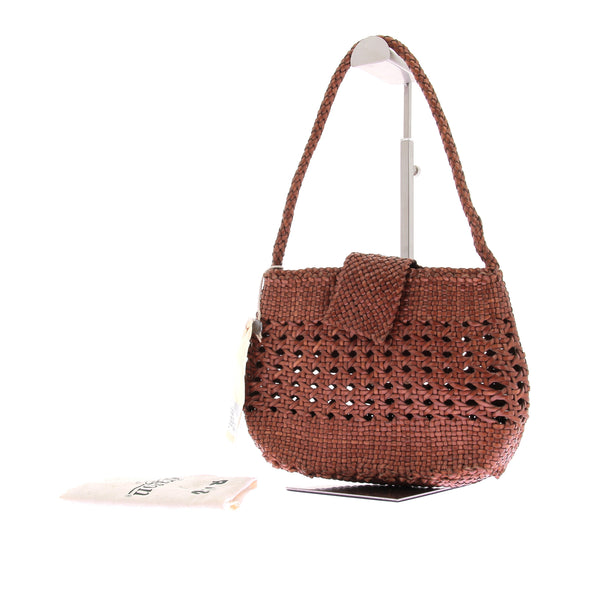 Sac "Amoria" marron en cuir tressé