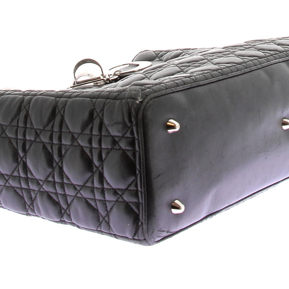 Sac à main "Lady Dior Extra Large"
