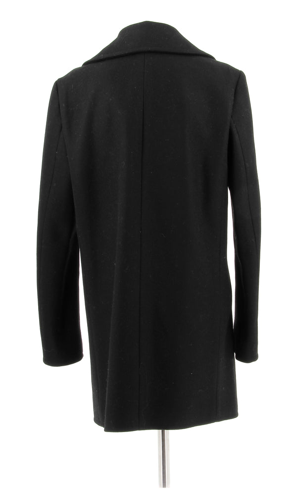 Manteau noir en laine