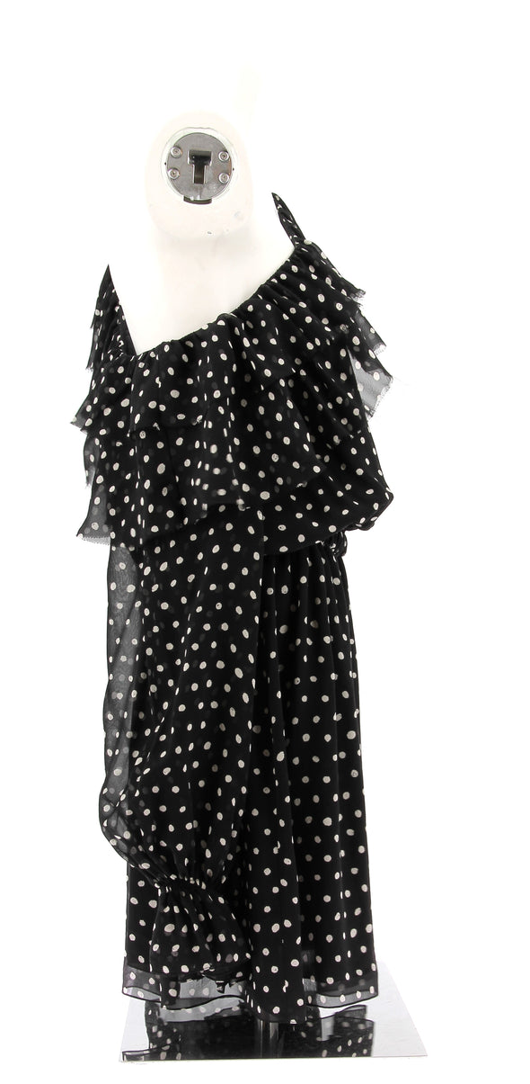Robe asymétrique en soie noire