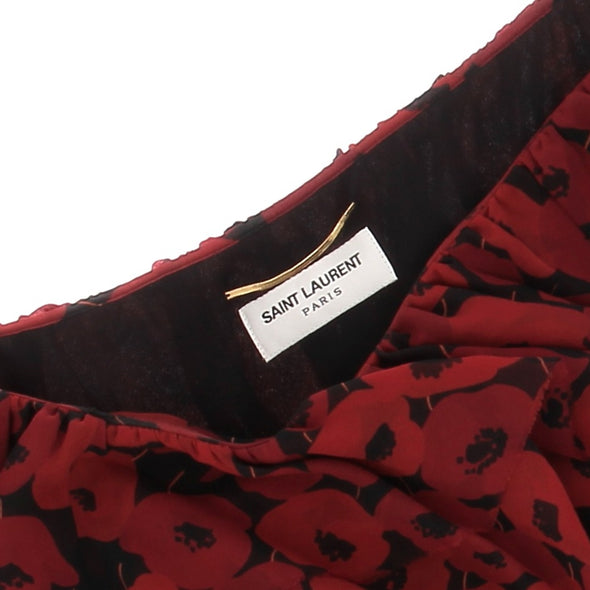 Robe asymétrique en soie rouge