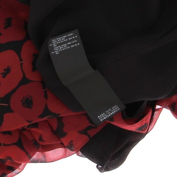 Robe asymétrique en soie rouge