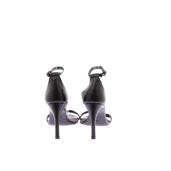 Sandales à talons noires