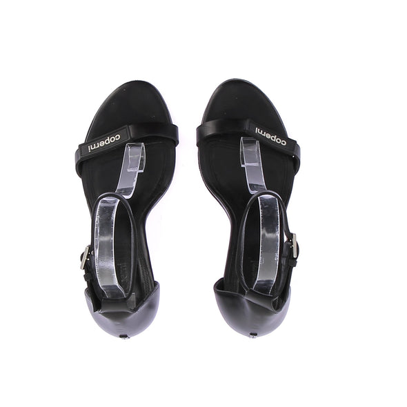Sandales à talons noires
