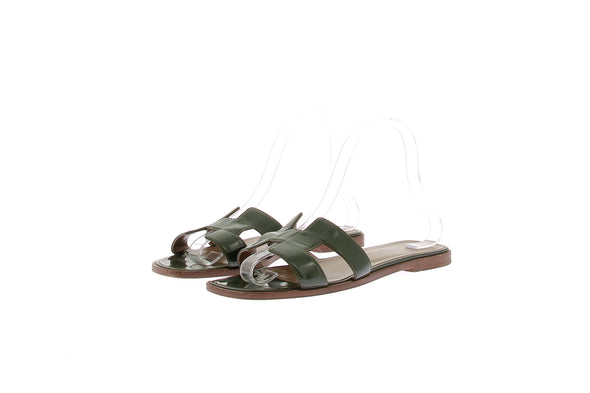 Sandales en cuir verni "Oran"