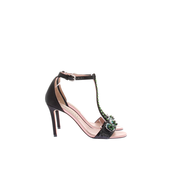Sandales à talons noires